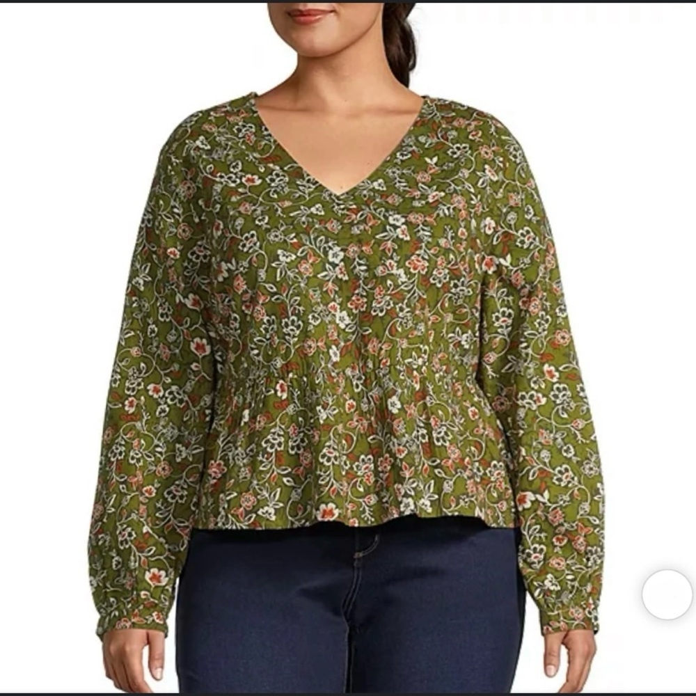 NWOT Ana Surplis Blouse